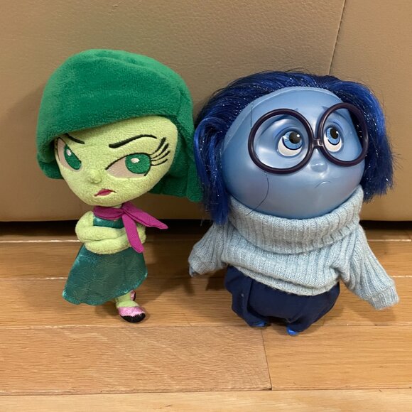 Disney InsideOut Disgust plushie - Picture 2 of 2